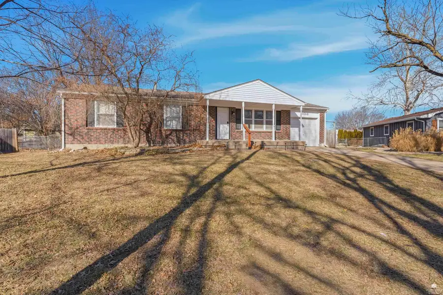 3018 James Avenue, Manhattan, KS 66502 - #3