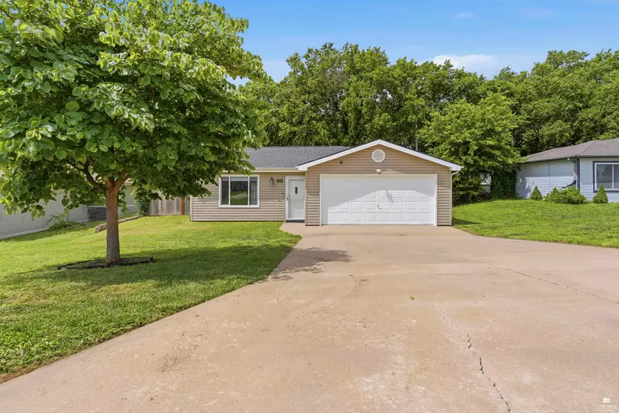 310 Palomino Lane, Ogden, KS 66517 - #2