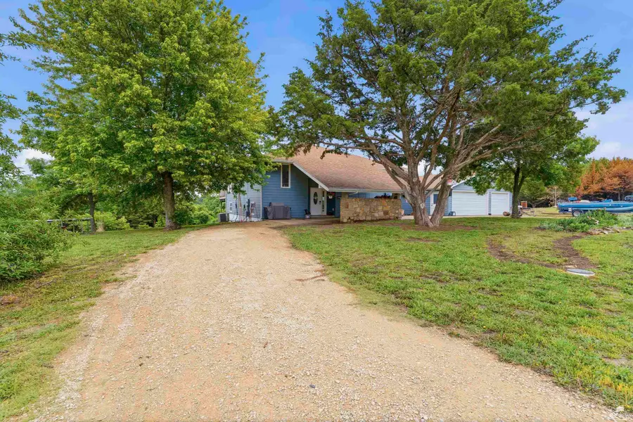 9414 Blue Ridge Road, Manhattan, KS 66502 - #2