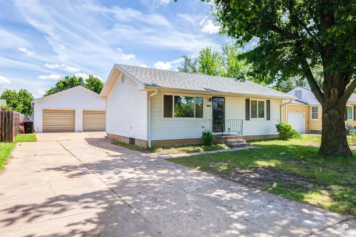 905 Windsor Drive, Salina, KS 67401 - #1