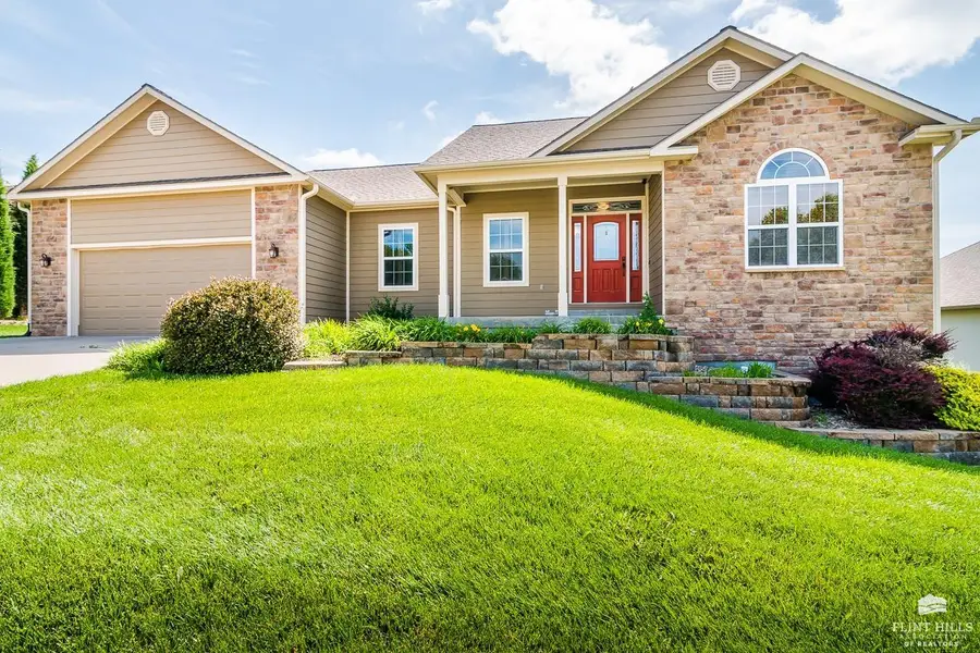 1224 West Park Grove, Manhattan, KS 66503 - #2