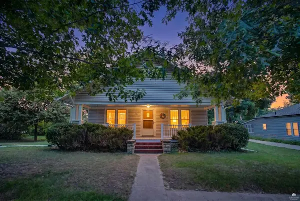 538 W 5 Street, Chapman, KS 67431