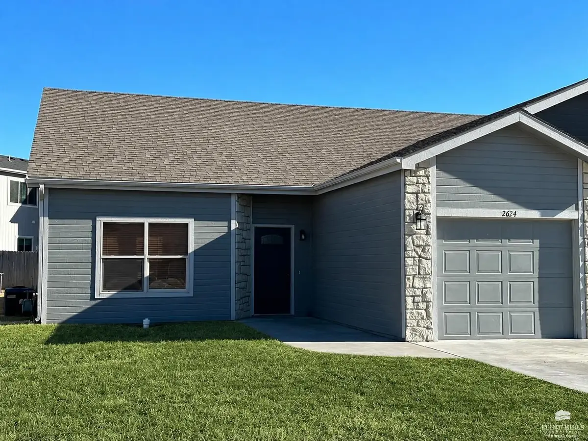 2624 T Dowling, Manhattan, KS 66502 - #1