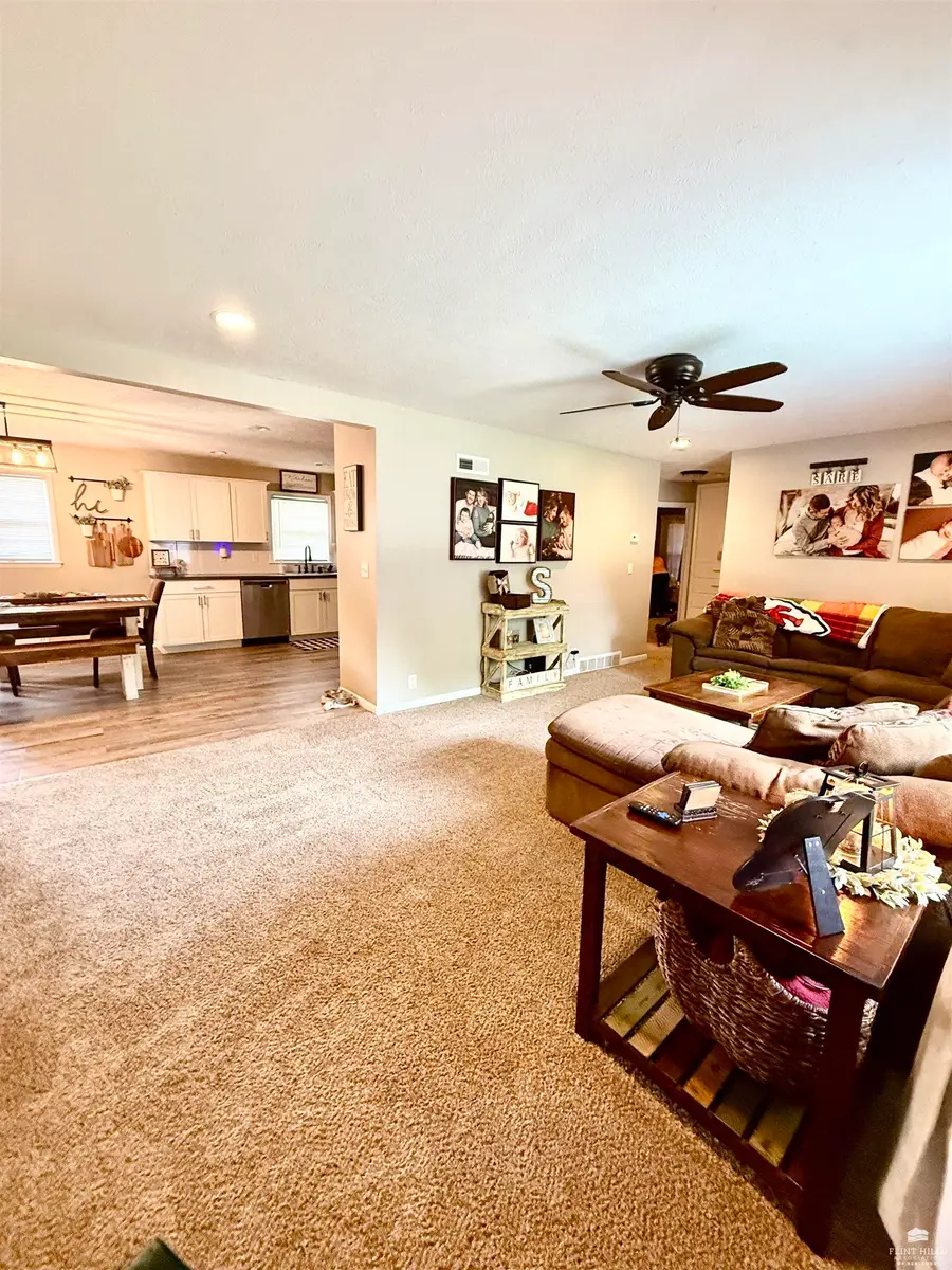 106 NW 11th Street, Abilene, KS 67410 - #2