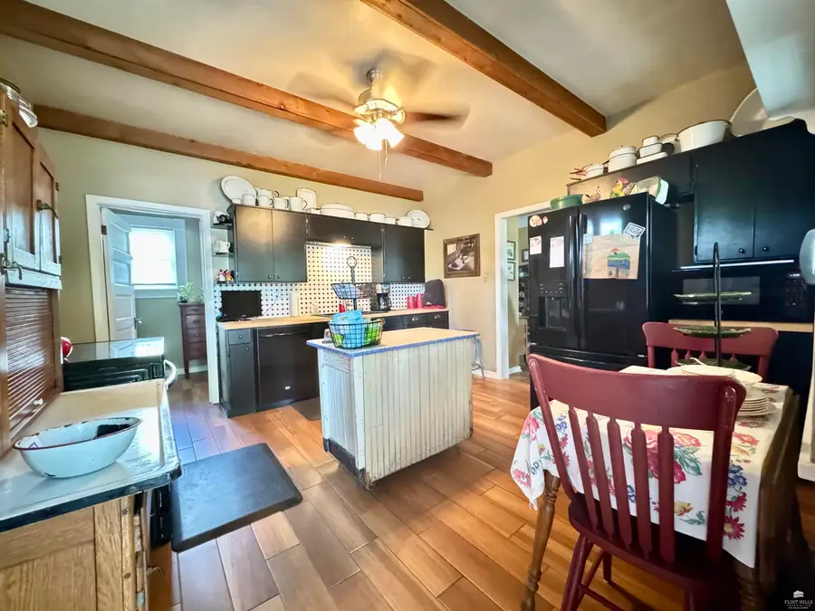 401 Crawford, Clay Center, KS 67432 - #2
