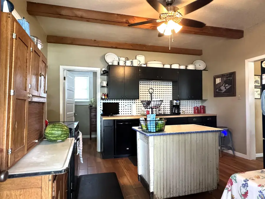 401 Crawford, Clay Center, KS 67432 - #3