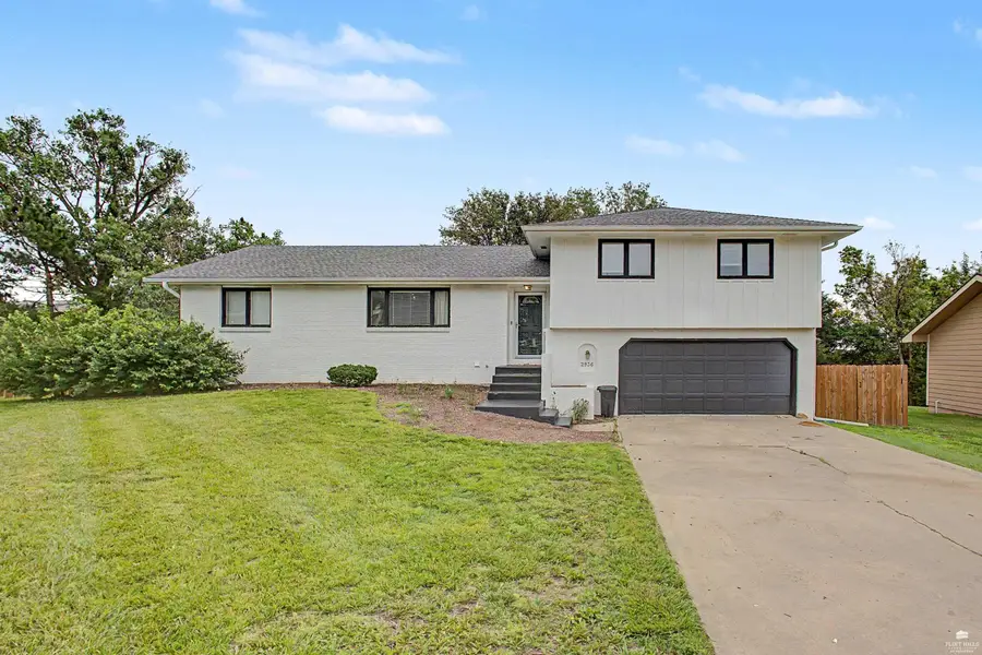2936 Dimrill Stair, Manhattan, KS 66502 - #3