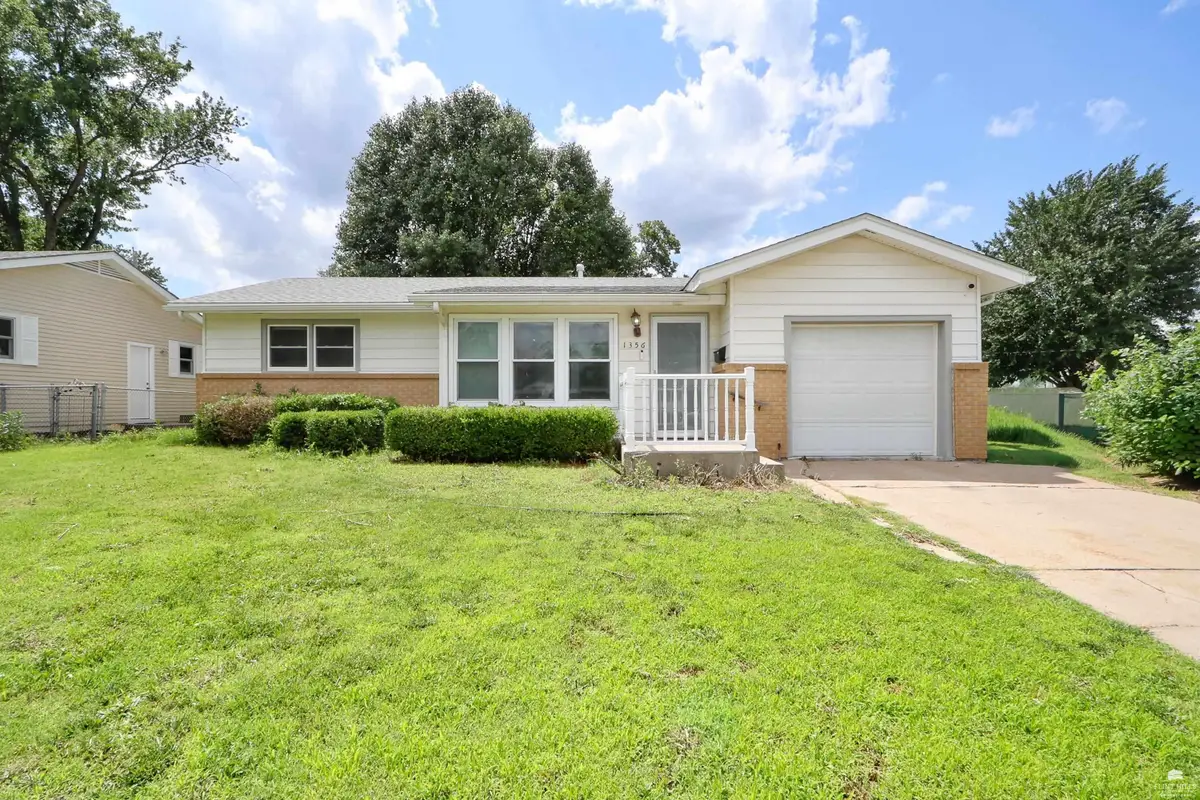 1356 Fogarty Drive, Junction City, KS 66441 - #1