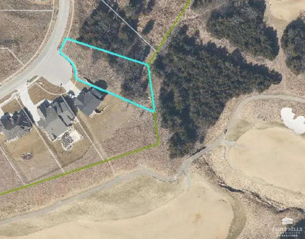 3320 Merced Drive, Manhattan, KS 66503