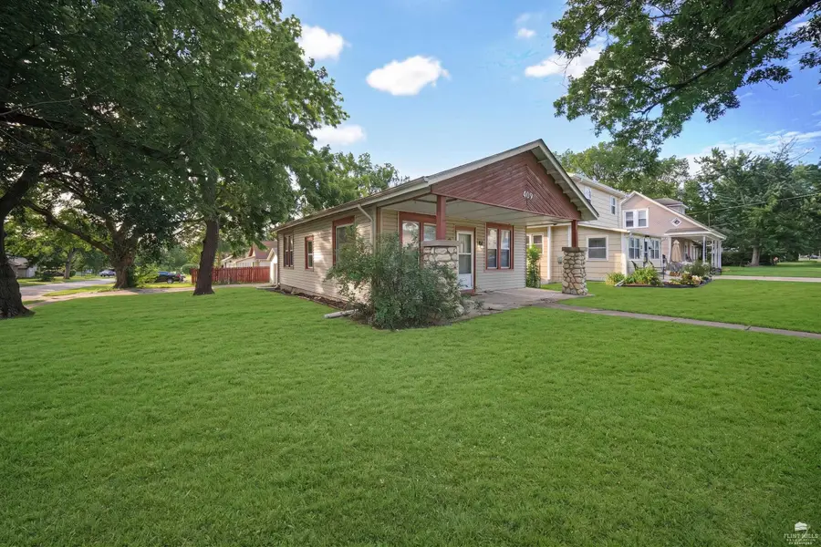409 S Madison Street, Junction City, KS 66441 - #3