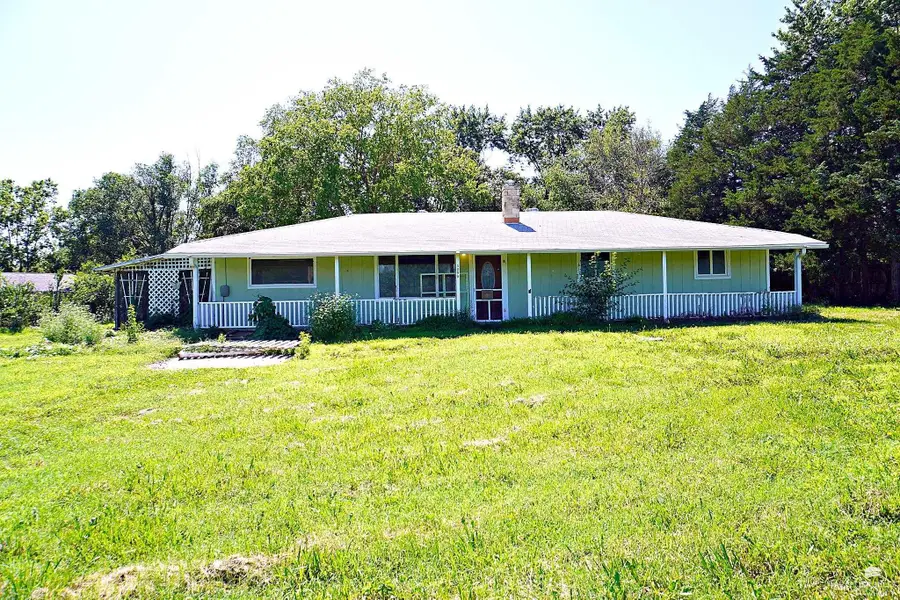 5290 Ashley Road, Wamego, KS 66547 - #2