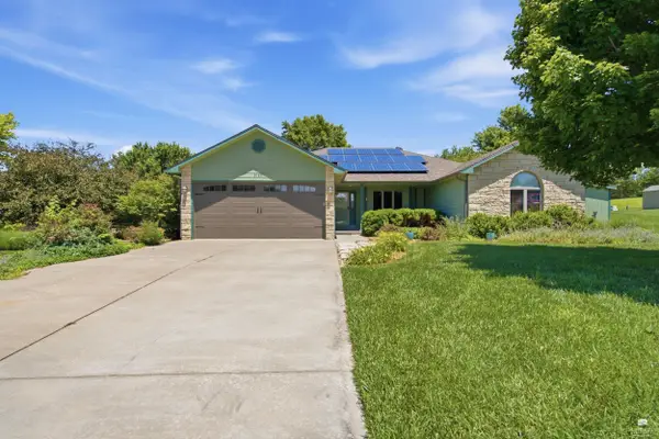 9155 Lindsey Circle, Manhattan, KS 66502