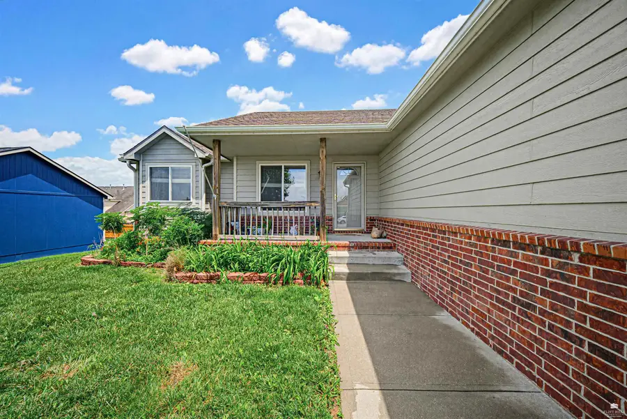2129 Deer Trail, Junction City, KS 66441 - #3