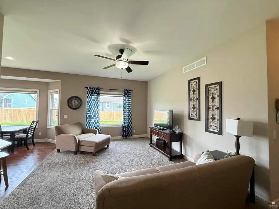 9946 Rosemary Lane, Manhattan, KS 66502 - #3