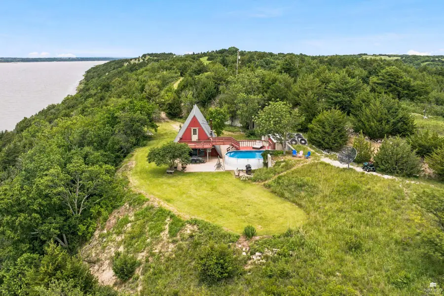 601 Warpole Rd., Olsburg, KS 66520 - #2