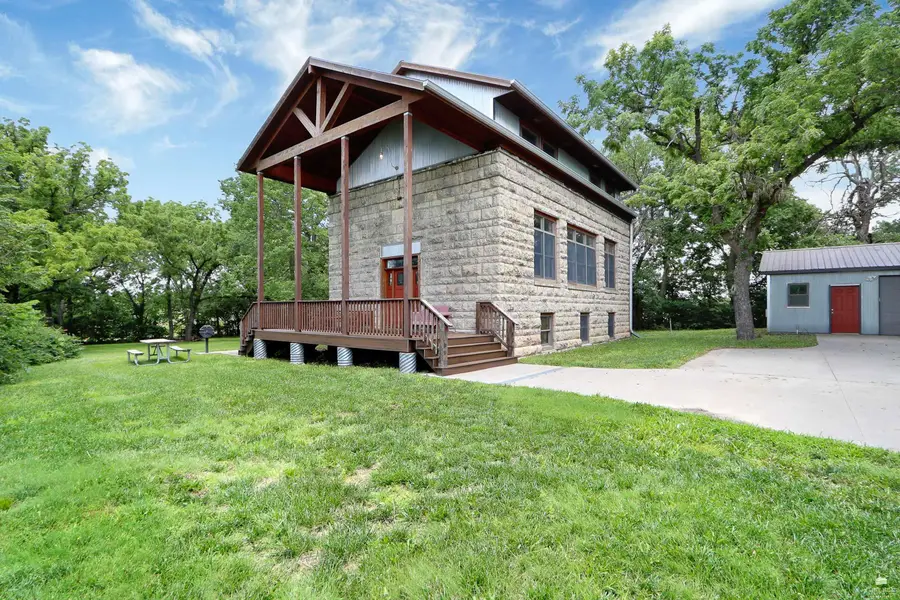 11905 Dundon Road, Milford, KS 66514 - #3