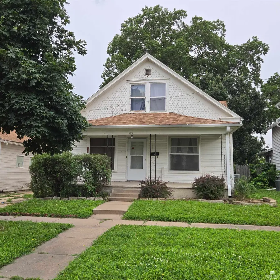 105 SE 2nd Street, Abilene, KS 67410 - #2