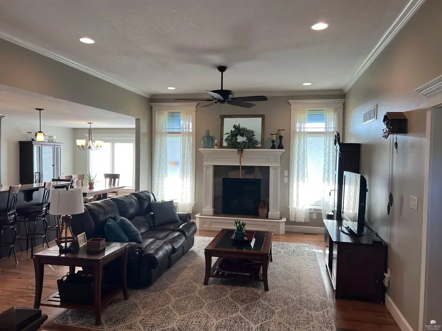 4305 Wren Road, Saint George, KS 66535 - #2