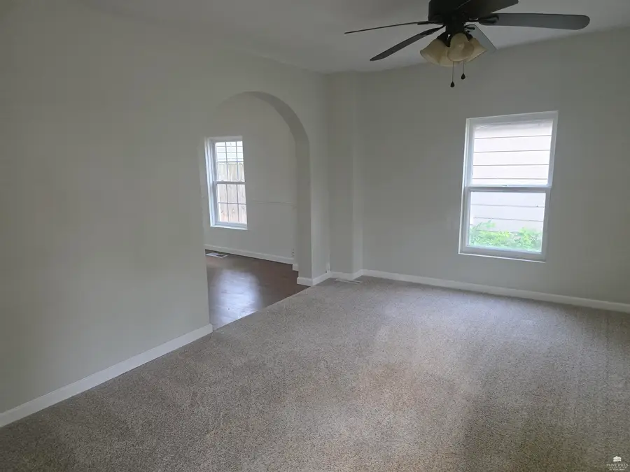 517 NW 7th, Abilene, KS 67410 - #2