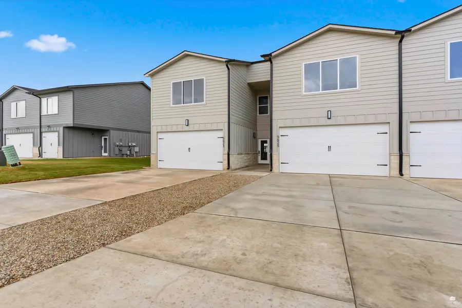 5629 Goheen Drive, Manhattan, KS 66503 - #3