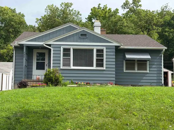 724 Ratone Street, Manhattan, KS 66502