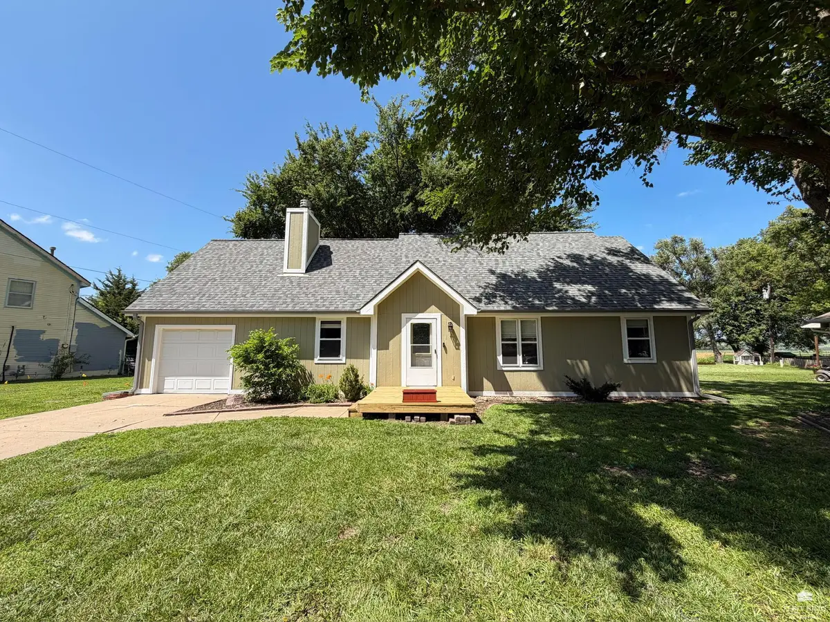 3314 Valleywood Drive, Manhattan, KS 66502 - #1
