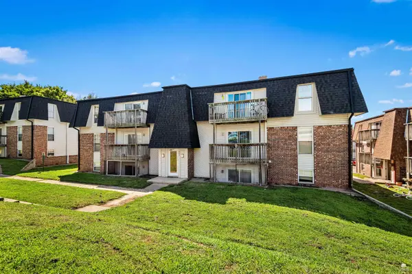 713 Dondee Dr., Manhattan, KS 66502