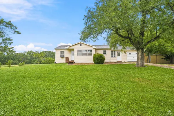 6790 Flush Rd, St. George, KS 66535