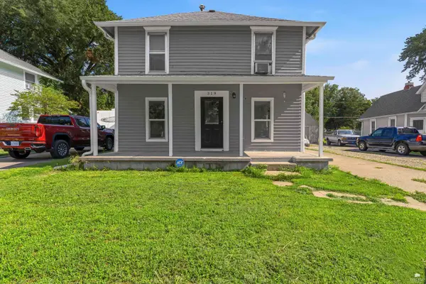 319 NE 6th Street, Abilene, KS 67410