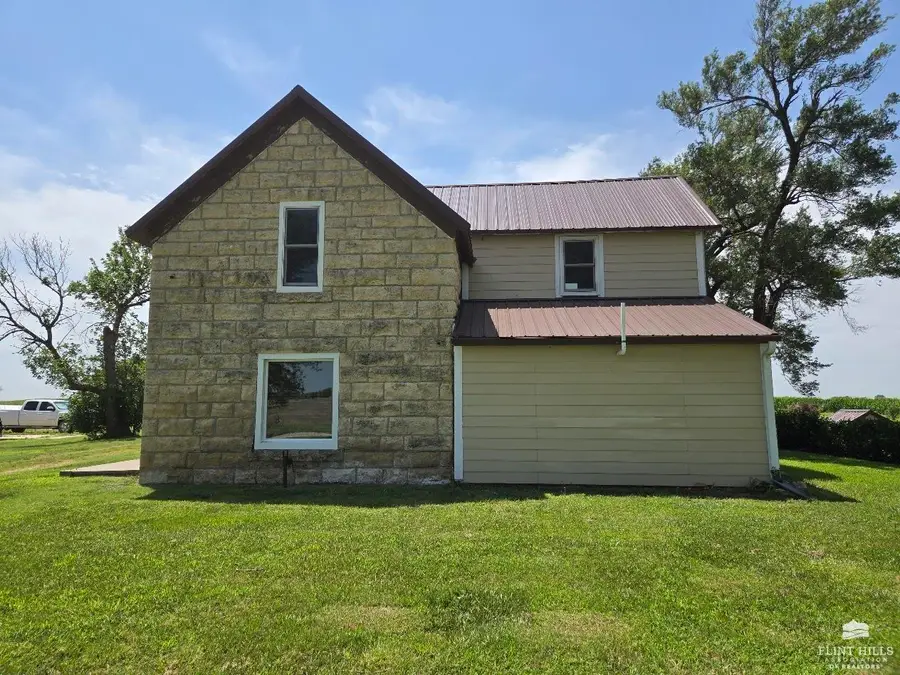 1338 1900 Avenue, Enterprise, KS 67441 - #3