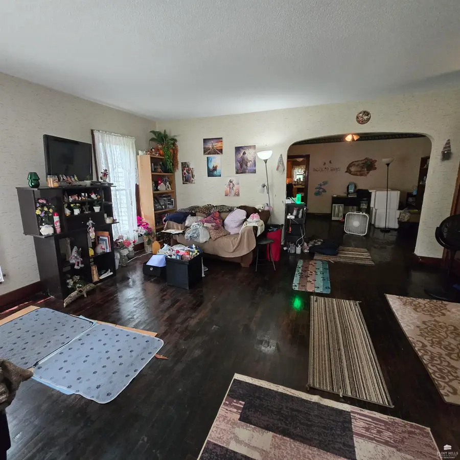 1010 N Kuney Street, Abilene, KS 67410 - #3