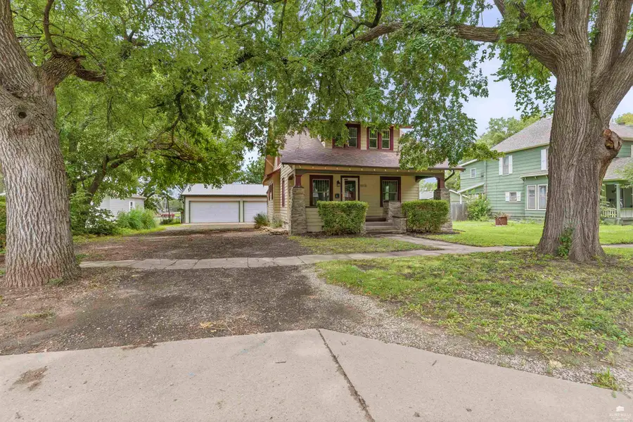 1112 N Cedar Street, Abilene, KS 67410 - #3