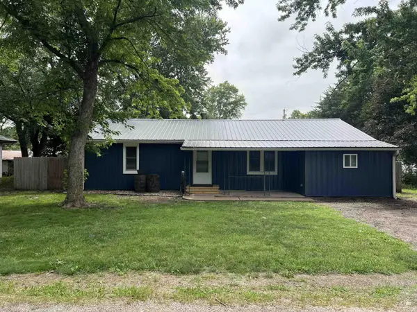 315 N Hassebroak Street, Riley, KS 66531