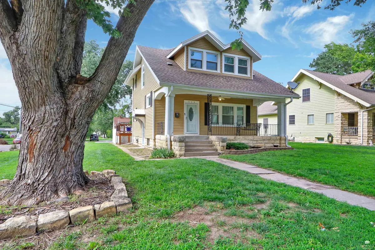 538 W Chestnut Street, Junction City, KS 66441 - #1