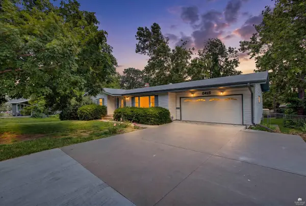 2415 Buena Vista Dr., Manhattan, KS 66502