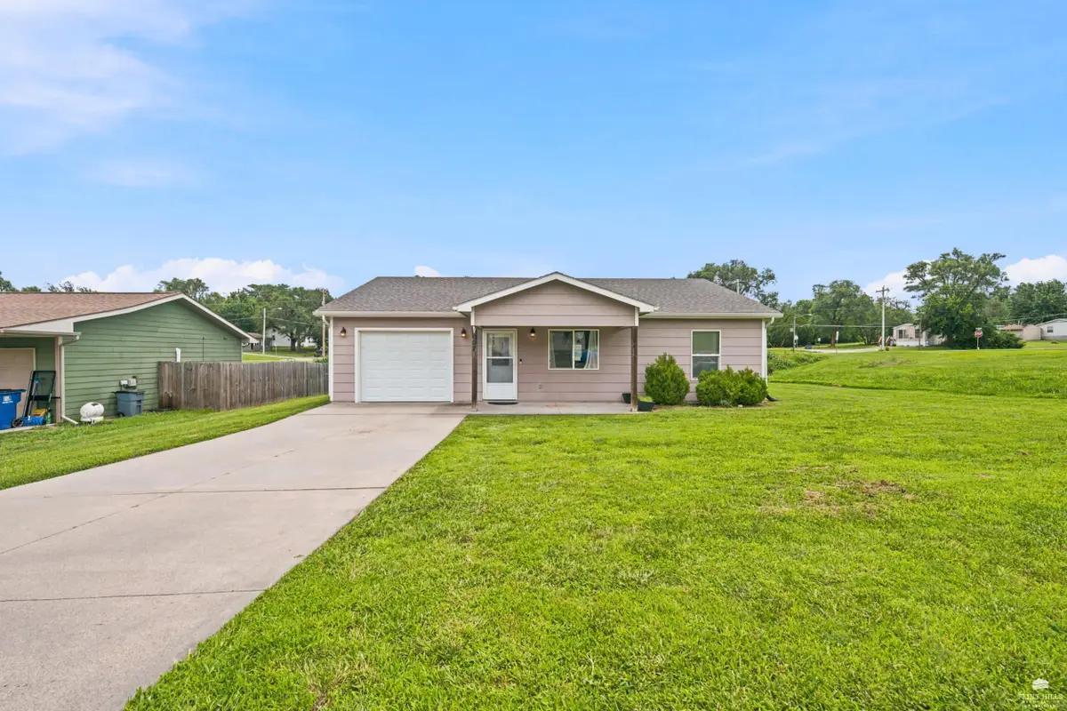607 Jerry Drive, Junction City, KS 66441 - #1