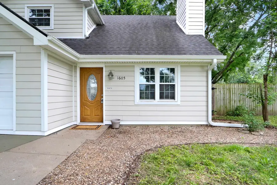 1605 Green Valley Circle, Manhattan, KS 66502 - #3