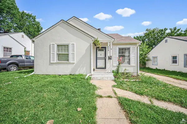 430 W Vine Street, Junction City, KS 66441
