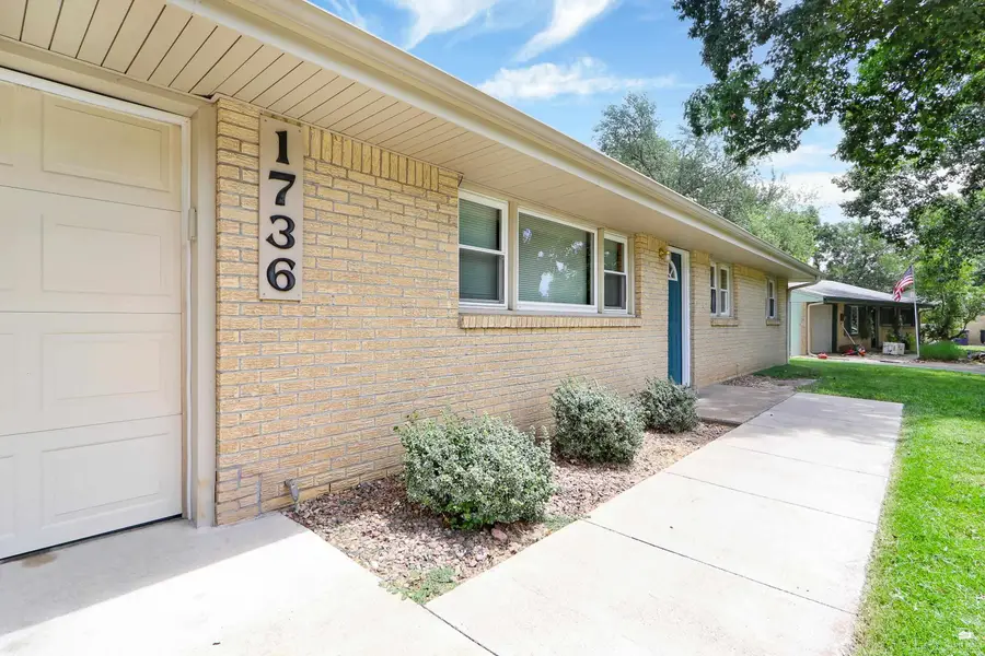 1736 Winne Drive, Manhattan, KS 66502 - #2