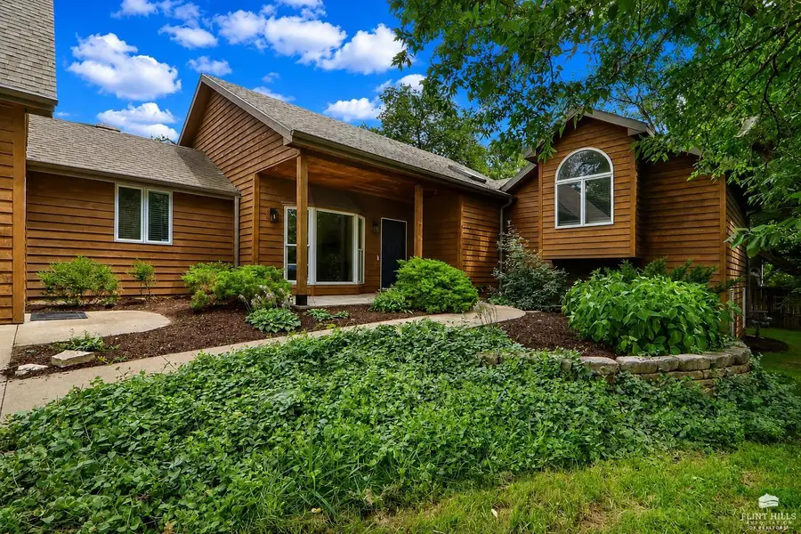 2303 Wildwood Lane, Manhattan, KS 66502 - #3