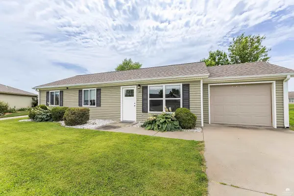 2601 Brookpointe Circle, Manhattan, KS 66502