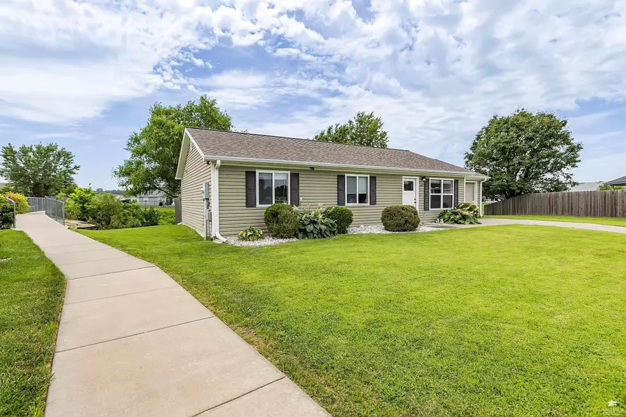 2601 Brookpointe Circle, Manhattan, KS 66502 - #2
