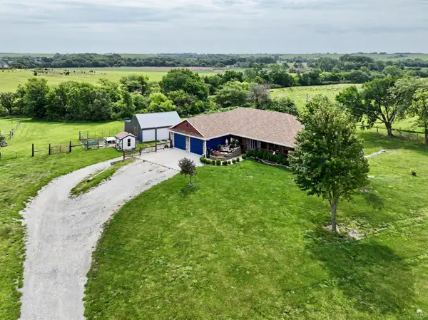 17320 C Road, Delia, KS 66418