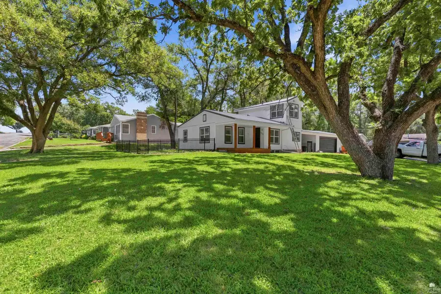 804 Webster Street, Clay Center, KS 67432 - #2