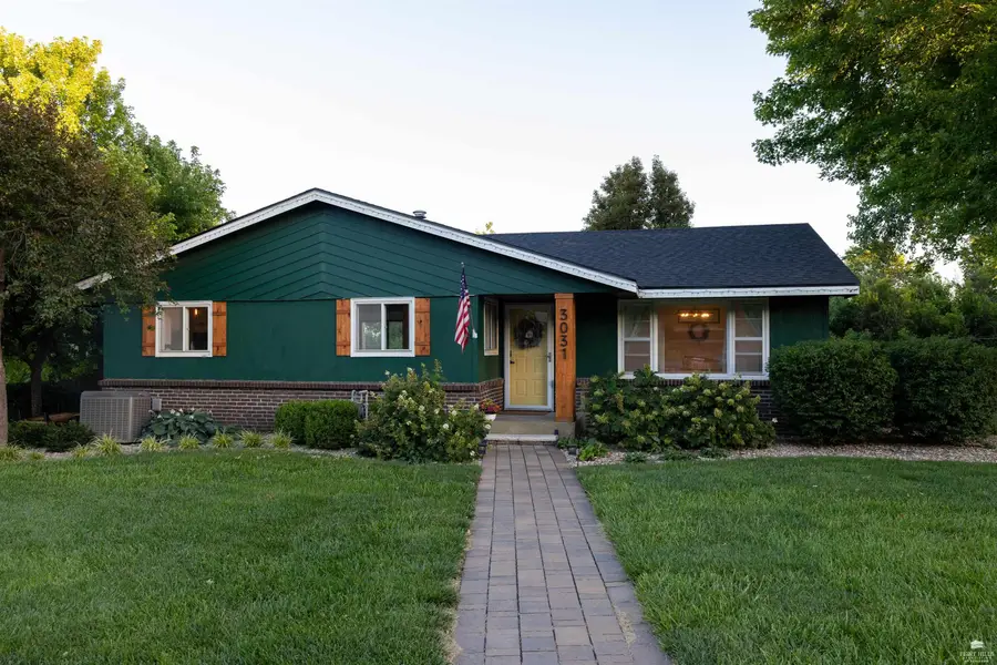 3031 Sunnyside Drive, Manhattan, KS 66502 - #2