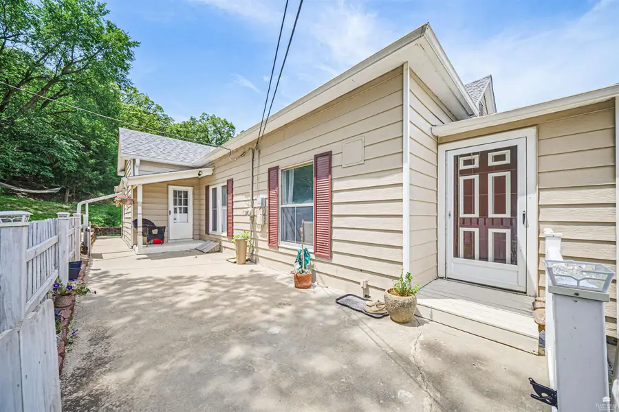11447 J Hill Road, Junction City, KS 66441 - #2