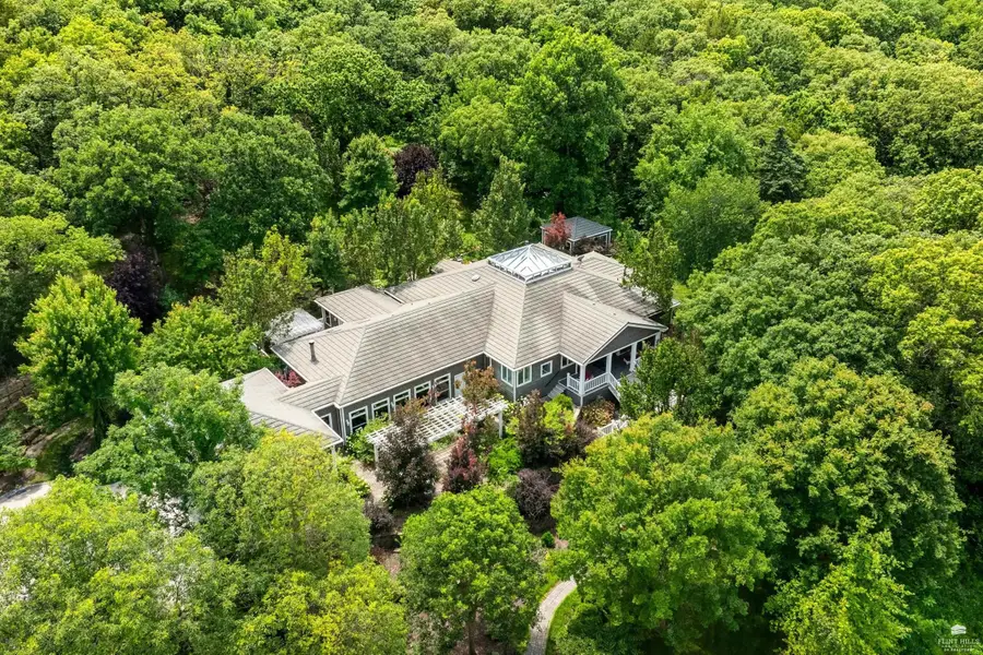 630 S Scenic Drive, Manhattan, KS 66503 - #3