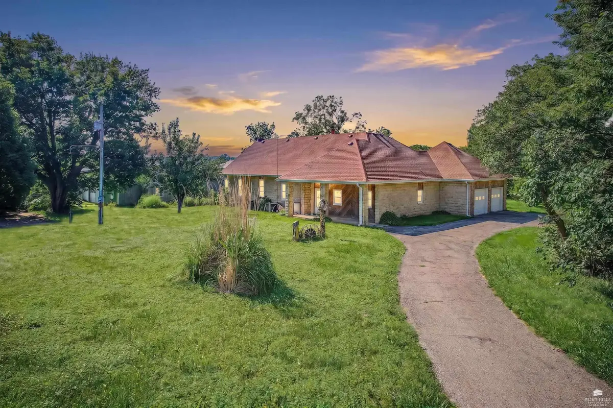 10293 Clarks Creek Road, Junction City, KS 66441 - #1