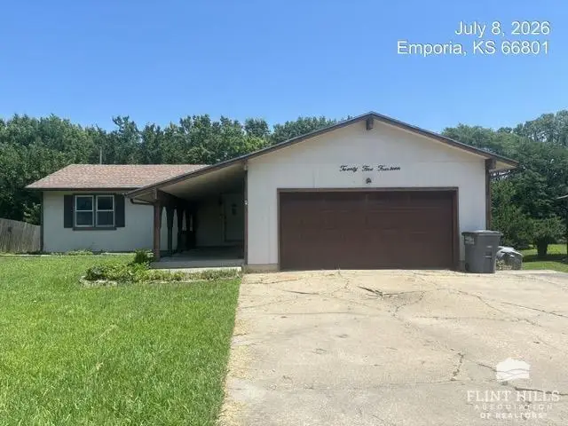 2514 Coronado Court, Emporia, KS 66801 - #1