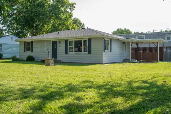 2200 Northview Drive, Manhattan, KS 66502